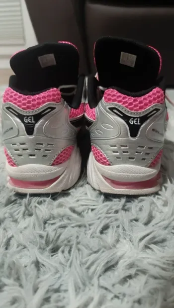 Used Asics Gel Kayano 14 bike — image 3 of 5