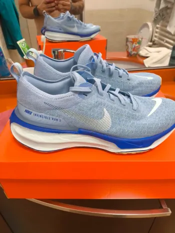 Nike Invincible Run 3 bike d'occasion — image 2 sur 7