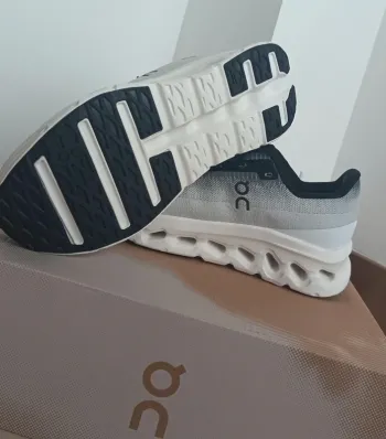 Käytetty On Running Shoes bike — kuva 3 / 5