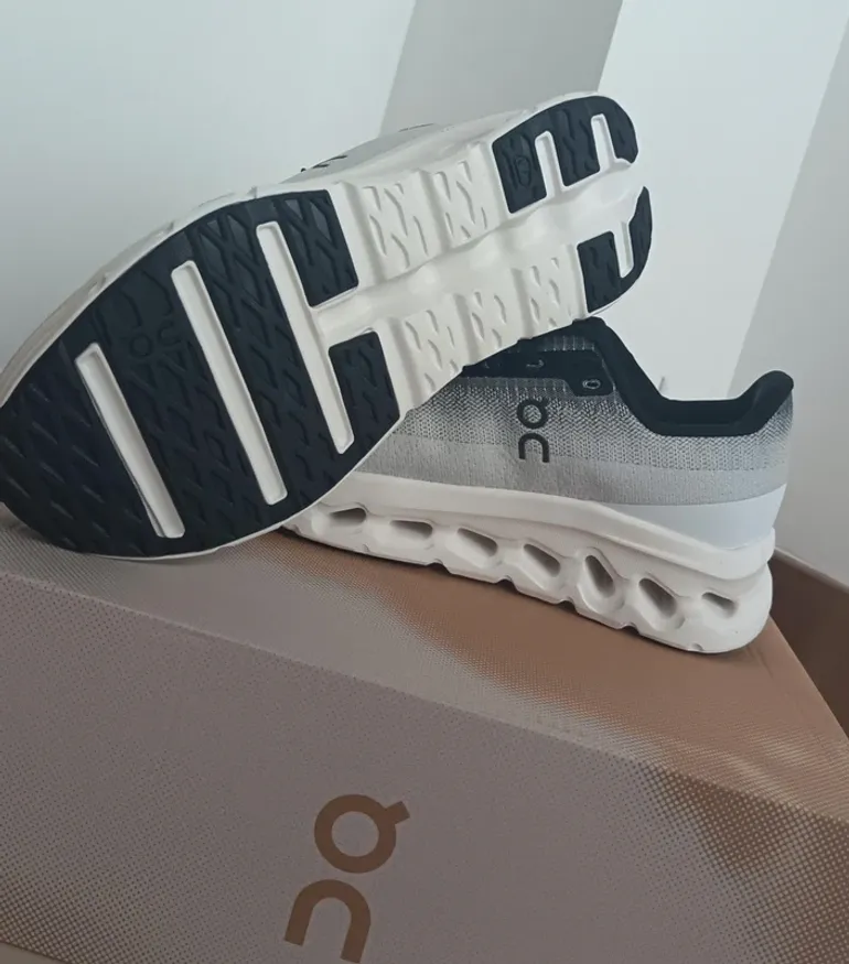 Käytetty On Running Shoes bike — kuva 3 / 5