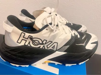 Brugt Hoka Speedgoat 7 bike — billede 2 af 7