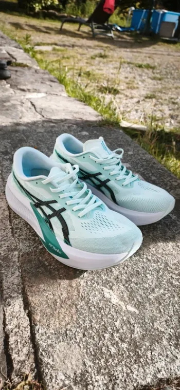 Used Asics Magic Speed 4 bike