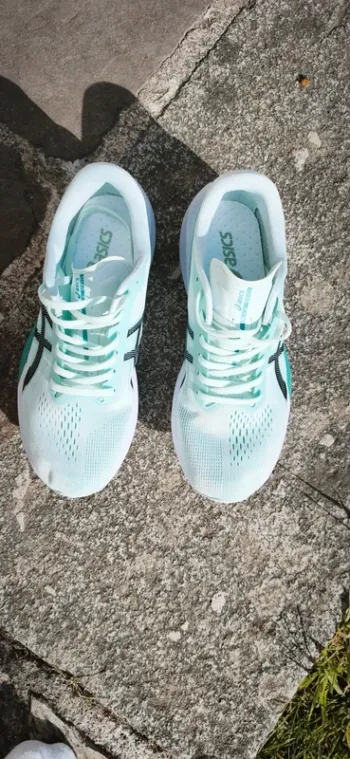 Used Asics Magic Speed 4 bike — image 3 of 5