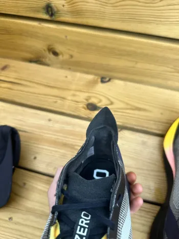 Used Adidas Adizero Boston 12 bike — image 9 of 10