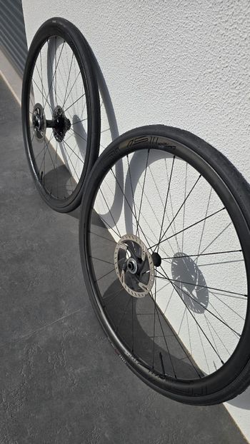 Käytetty Roval CLX 32 Complete Wheelset bike — kuva 9 / 14