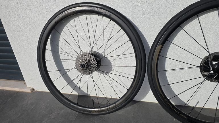Käytetty Roval CLX 32 Complete Wheelset bike — kuva 3 / 14