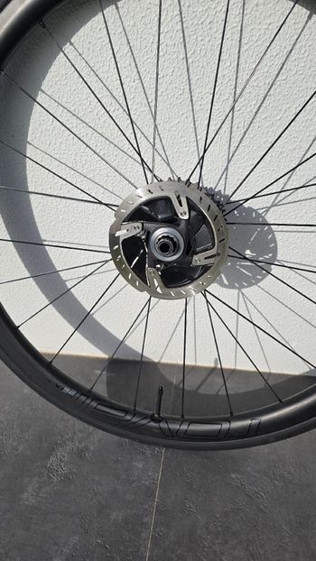 Käytetty Roval CLX 32 Complete Wheelset bike — kuva 13 / 14