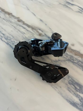 Použité Shimano Dura-Ace Di2 RD-R9150 Rear Derailleur bike — obrázek 3 z 3