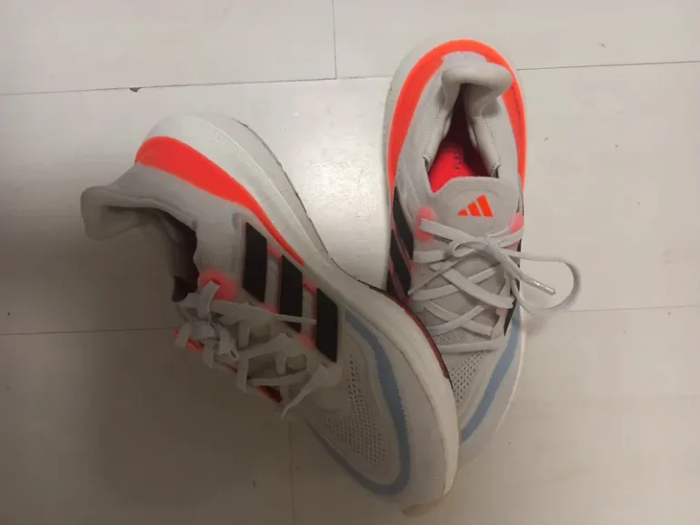 Used Adidas Ultraboost Light bike — image 4 of 7