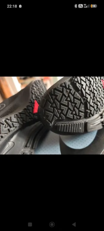 Pegasus Nike Air Zoom 37 Shield bike usato — immagine 6 di 11
