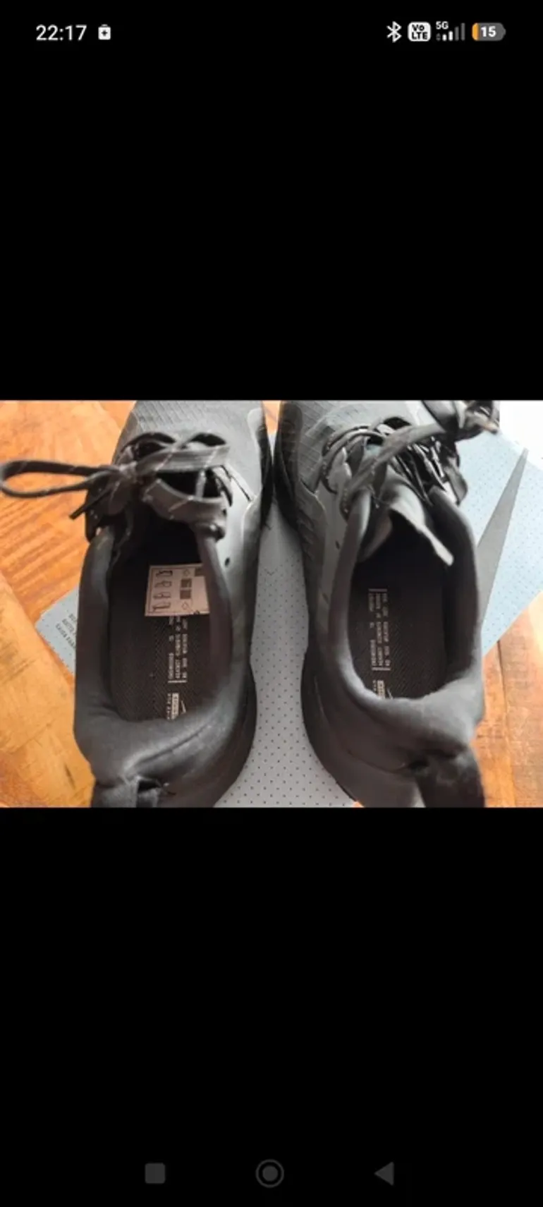 Pegasus Nike Air Zoom 37 Shield bike usato — immagine 8 di 11
