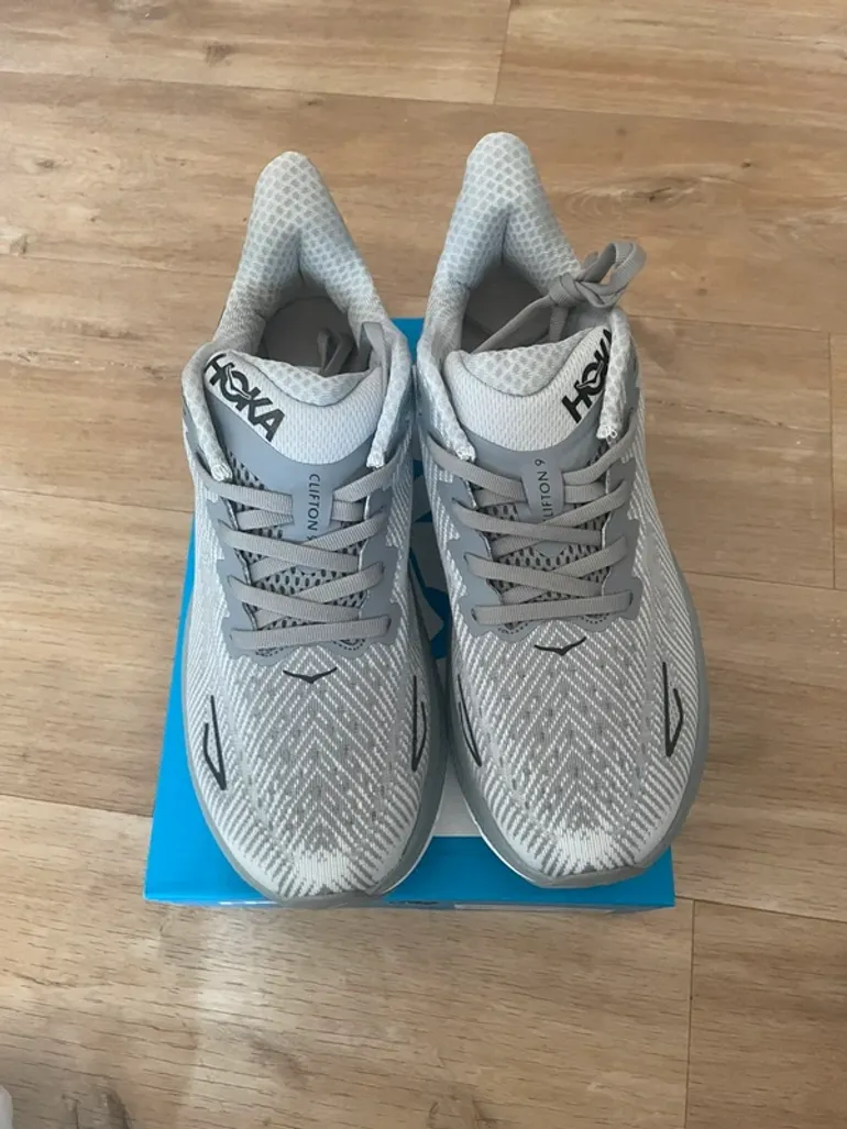 Hoka Clifton 9 bike usato — immagine 2 di 4