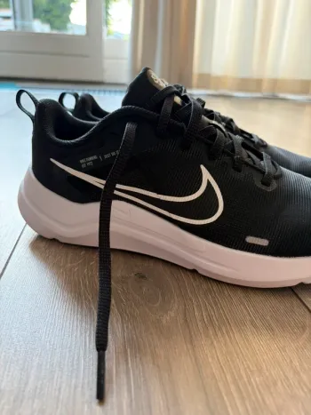 Nike Sportschoenen maat 41 bike d'occasion — image 2 sur 6