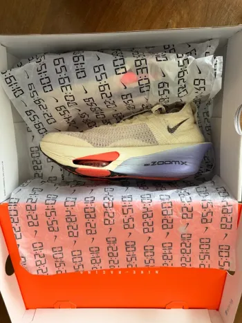 Nike Alphafly 3 bike d'occasion — image 8 sur 8