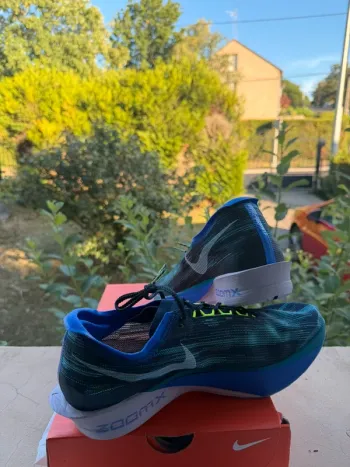 Nike ZoomX Streakfly bike d'occasion