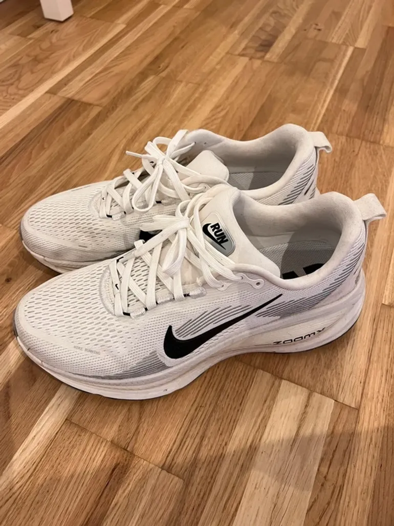 Nike Vomero 18 bike d'occasion — image 1 sur 6
