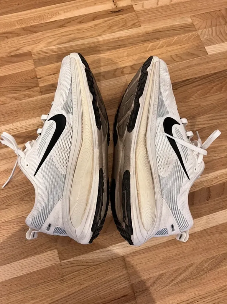Nike Vomero 18 bike d'occasion — image 5 sur 6