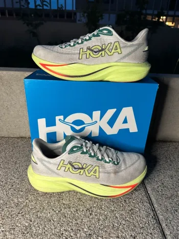 Hoka Mach 7 bike usato