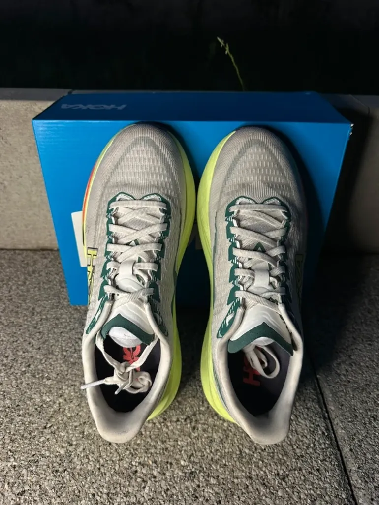 Hoka Mach 7 bike usato — immagine 2 di 4