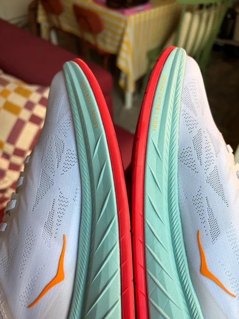 Used Hoka Carbon X 2 bike — image 7 of 8
