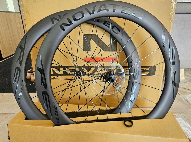 Novatec R6 Disc PRO Wheelset bike d'occasion — image 1 sur 3