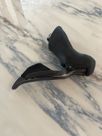 Used Shimano Dura-Ace Di2 ST-R9170 Right Shift/Brake Lever bike — image 3 of 3
