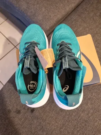 Used Asics Gel Nimbus 27 bike — image 4 of 6