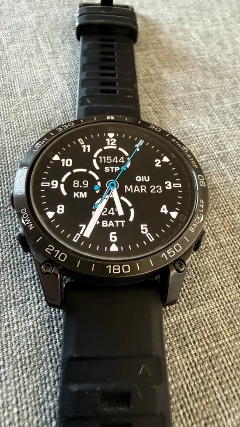 Used Garmin Fenix 8 bike — image 1 of 5