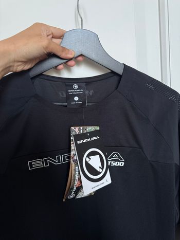 Used Endura MT500 Burner Long Sleeves Jersey Black bike — image 5 of 5