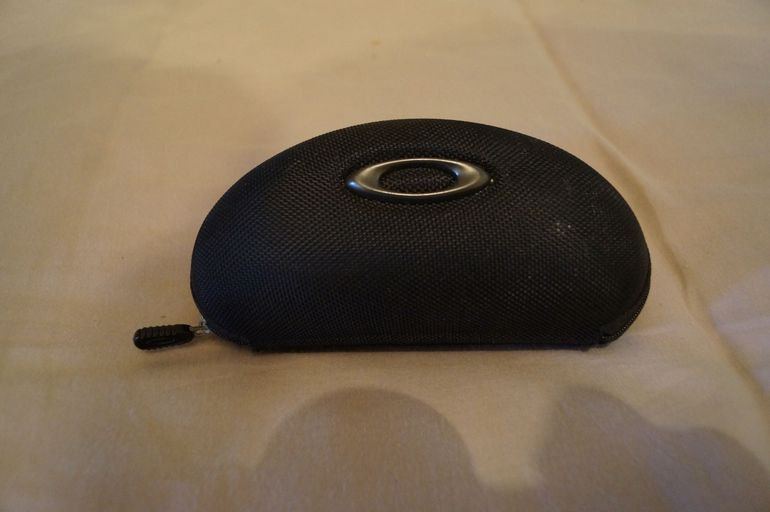 Used Oakley Cycling Glasses 2024 bike — image 4 of 4