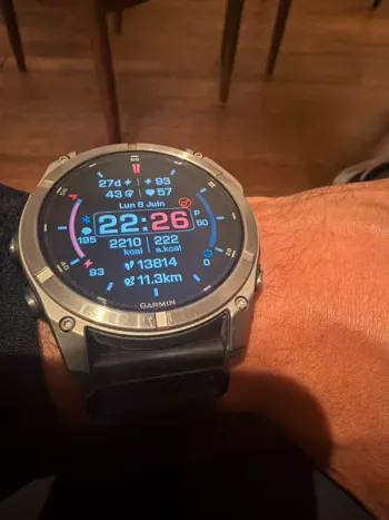 Used Garmin fenix 8 51mm bike — image 3 of 3