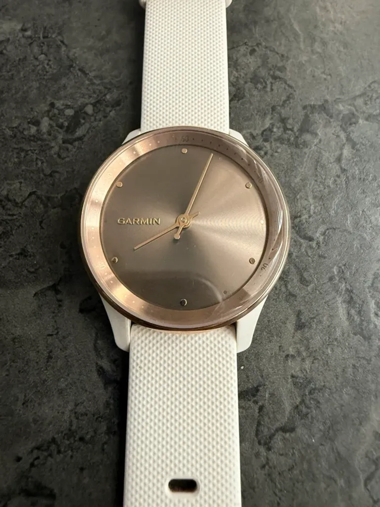 Used Garmin Vivomove Trend bike — image 2 of 3