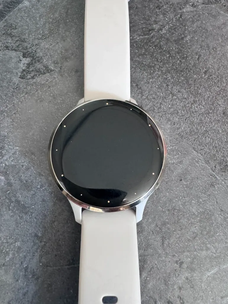 Used Garmin Venu 3S bike — image 1 of 3