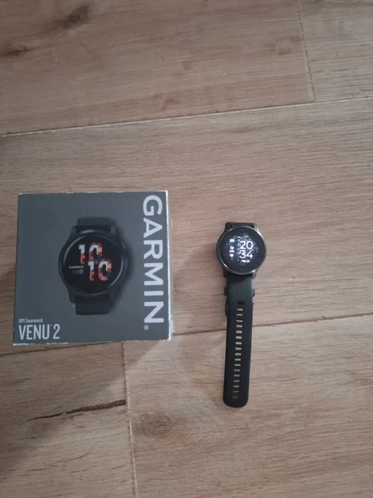 Used Garmin Venu 2 bike — image 2 of 4