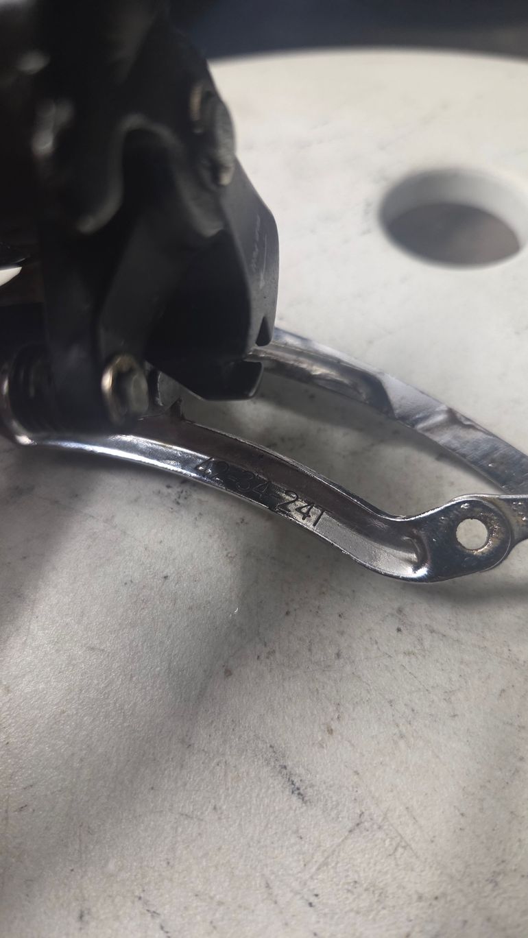Brugt Decathlon 3x7/8 31.8 mm Front Derailleur bike — billede 3 af 4