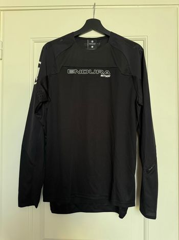 Used Endura MT500 Burner Long Sleeves Jersey Black bike — image 2 of 6