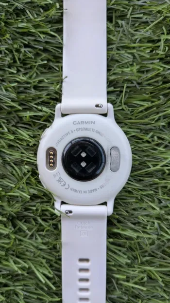 Used Garmin Vivoactive 5 bike — image 2 of 4