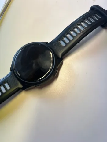 Used Garmin Forerunner 265 bike — image 4 of 5