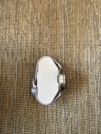 Used Garmin Venu 4 bike — image 4 of 6