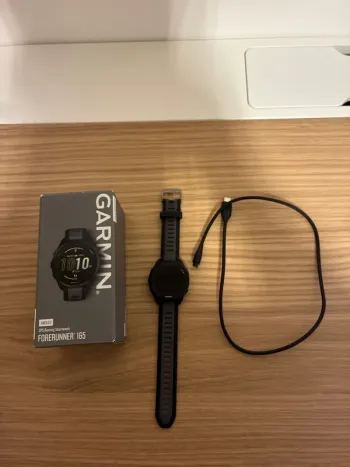 Used Garmin Forerunner 165 bike