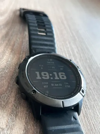 Used Garmin Fenix 6X Sapphire bike — image 3 of 8