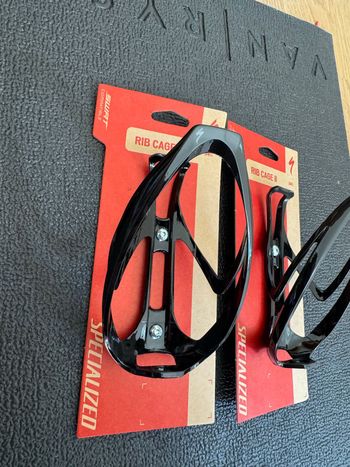 Used Specialized Rib Cage II bike — image 2 of 4