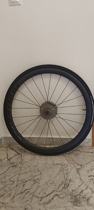 Tweedehands Bontrager Aeolus Pro 37 bike — afbeelding 2 van 5
