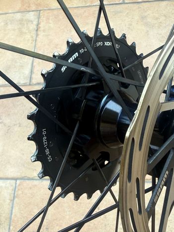 Käytetty Vision tlr db sc 40 bike — kuva 8 / 8