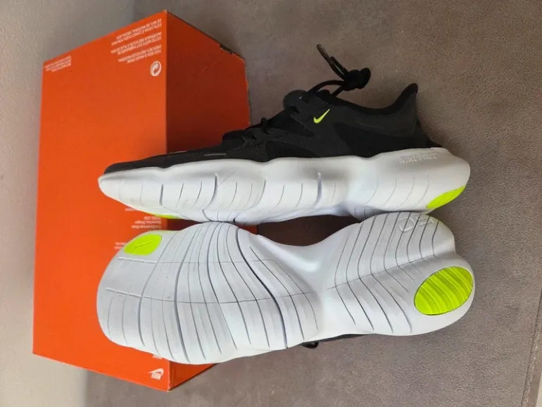 Nike Free Run 5.0 bike d'occasion — image 8 sur 10