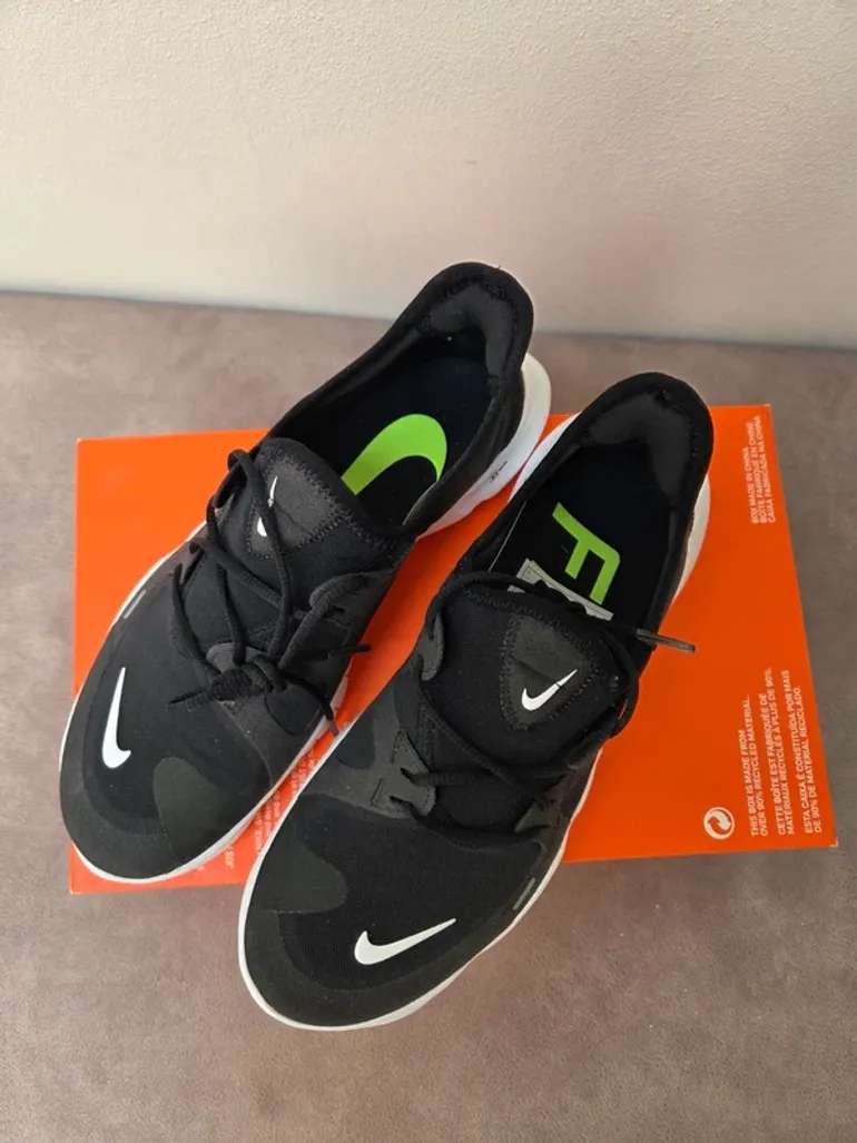 Nike Free Run 5.0 bike d'occasion — image 2 sur 10