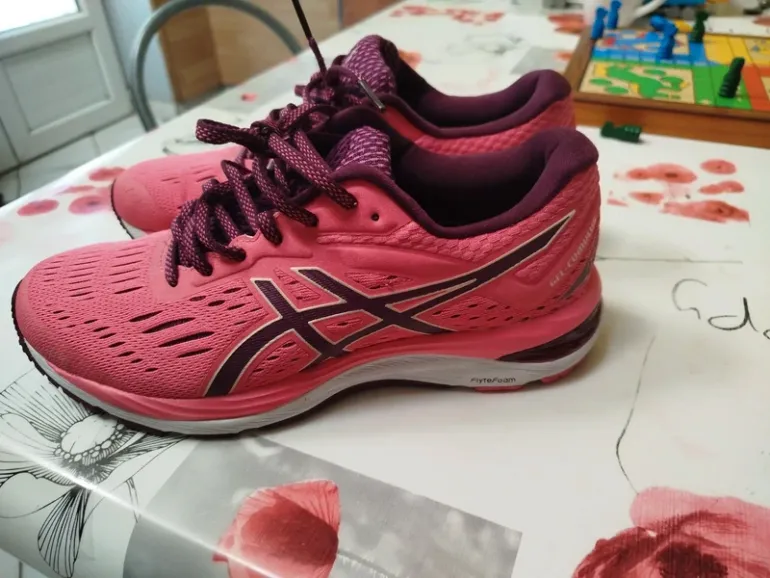 Asics Gel Cumulus 20 bike d'occasion — image 2 sur 6