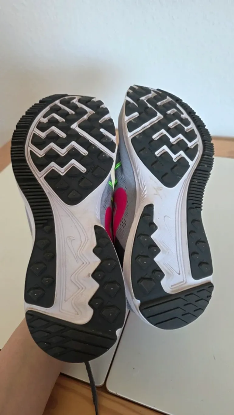 Nike Zoom Winflo 2 bike d'occasion — image 8 sur 9