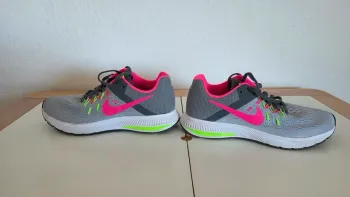 Nike Zoom Winflo 2 bike d'occasion — image 5 sur 9