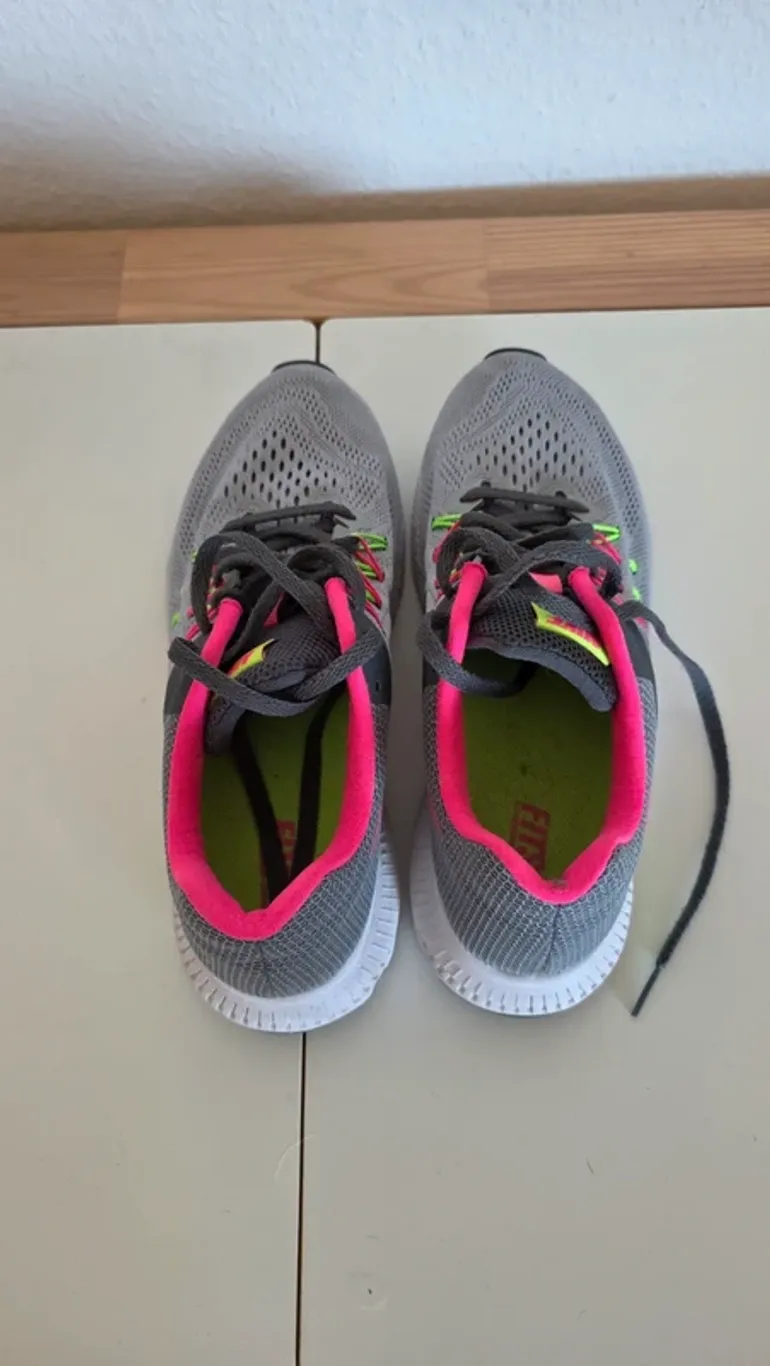Nike Zoom Winflo 2 bike d'occasion — image 6 sur 9
